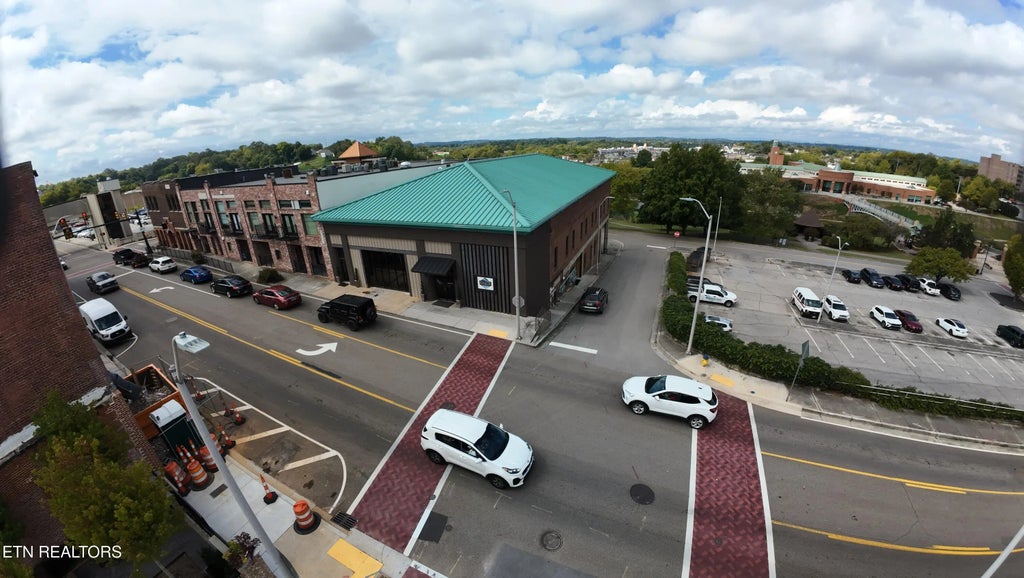 161 E Harper Ave, Maryville