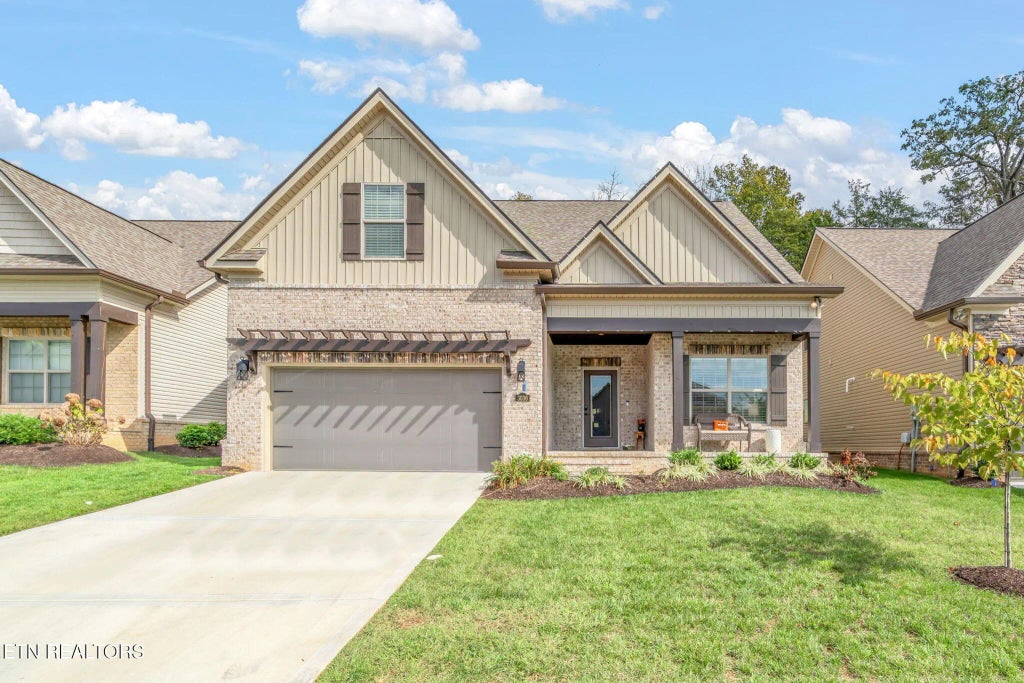 3036 Sycamore Creek Rd, Knoxville