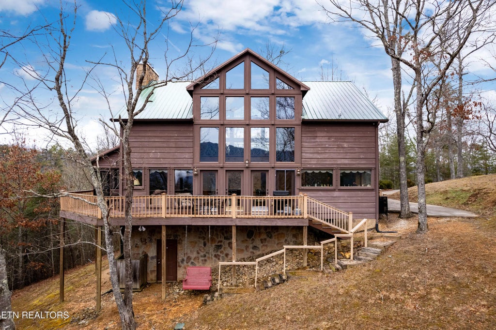 504 Twin Oak Mountain Lane, Townsend