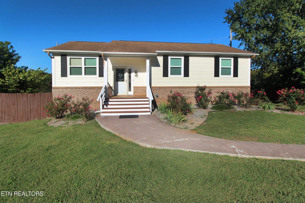 9301 Oakshire Circle, Knoxville