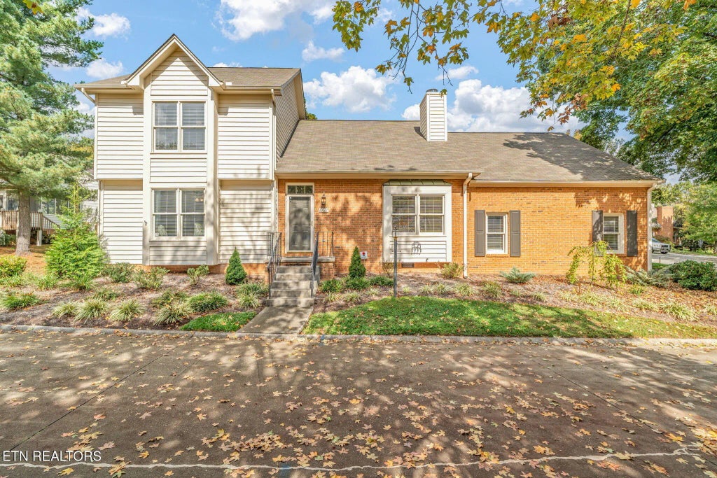 10027 Mccormick Place, Knoxville