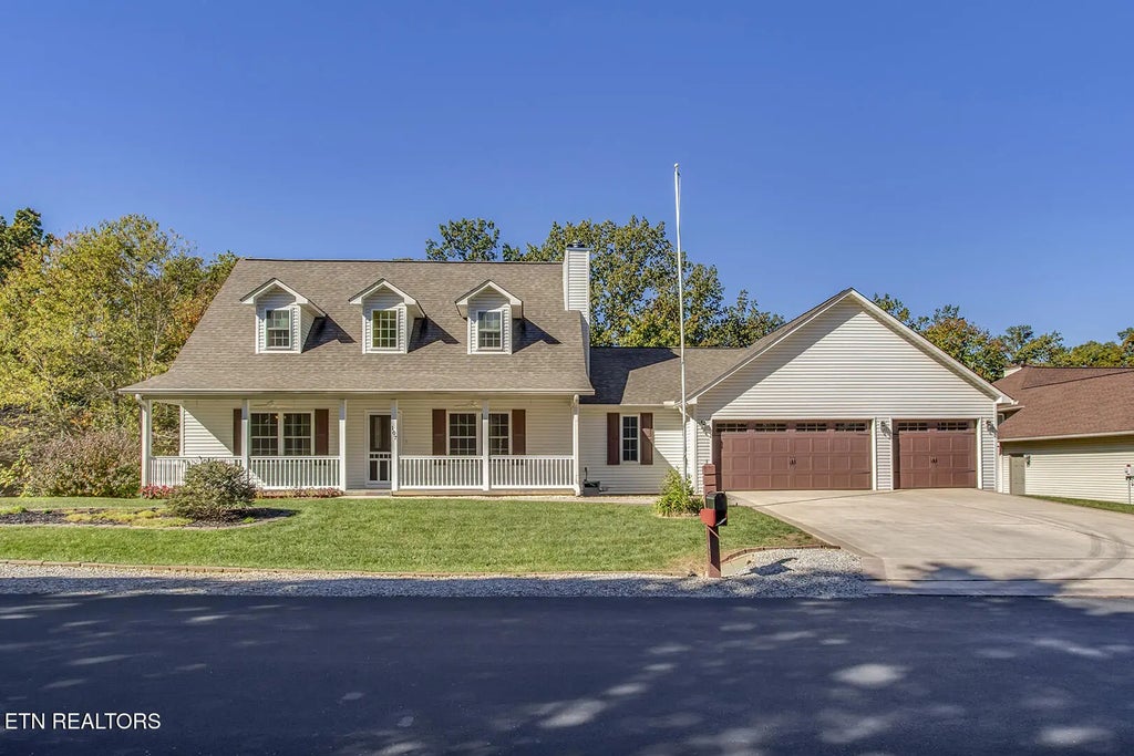 107 Skiatook Way, Loudon
