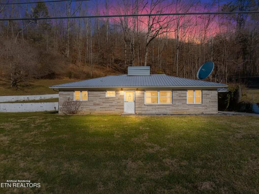 1435 Tn-33, Tazewell