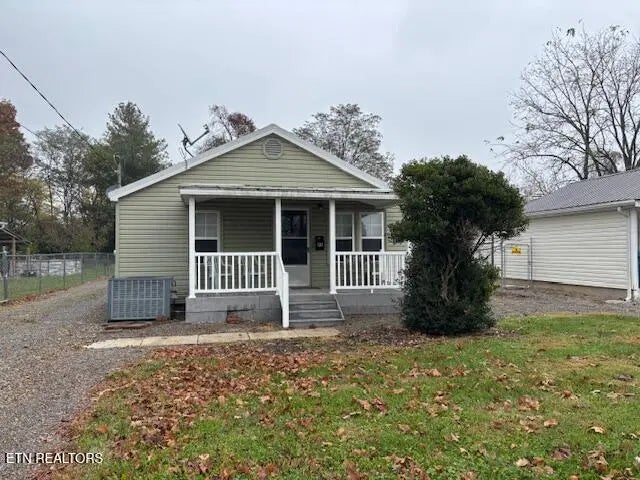 98 Yvonne Ave, Crossville