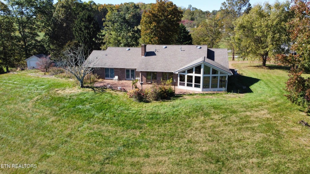 153 Triangle Lane, Tazewell