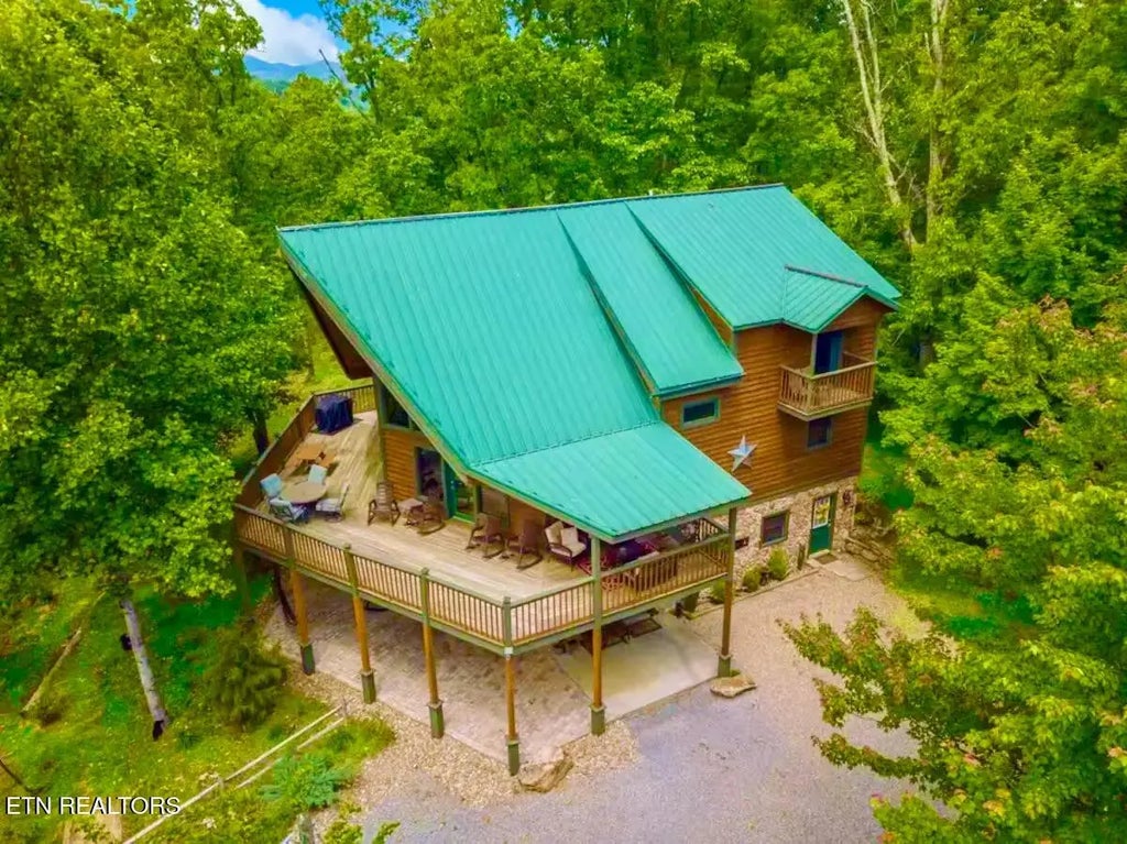 2261 Headrick Lead, Sevierville