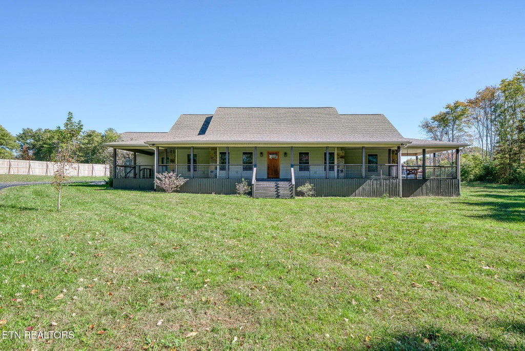 1112 Gray Eagle Drive, Crossville