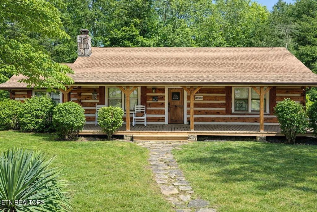 139 Windsor Rd, Crossville