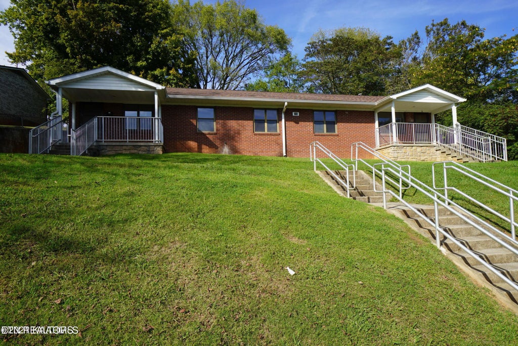 706 Jay St 31, Jefferson City