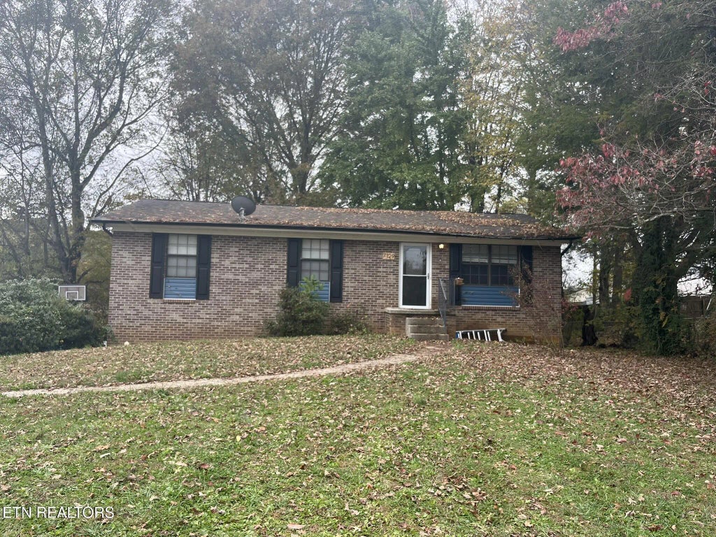7129 Hurst Lane, Knoxville