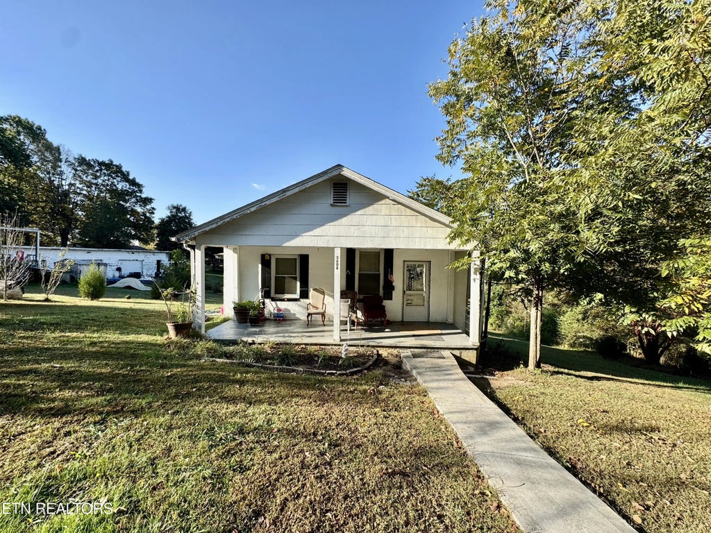 5608 Lon Roberts Drive, Knoxville