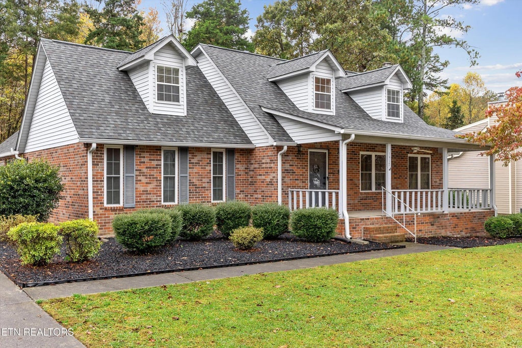 1317 English Lane, Athens