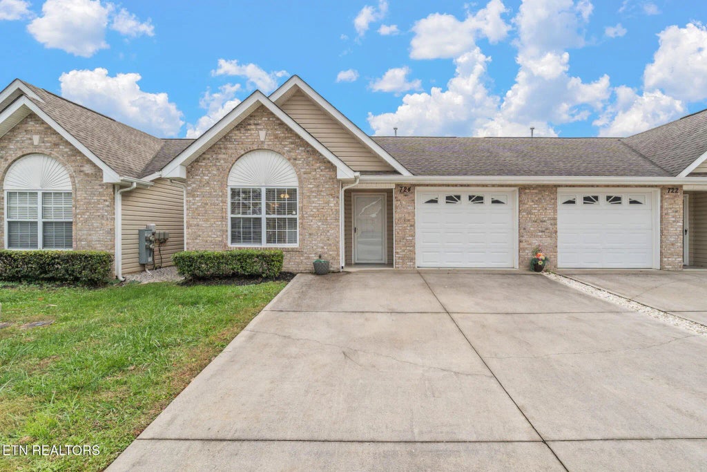 724 Graham Way, Knoxville