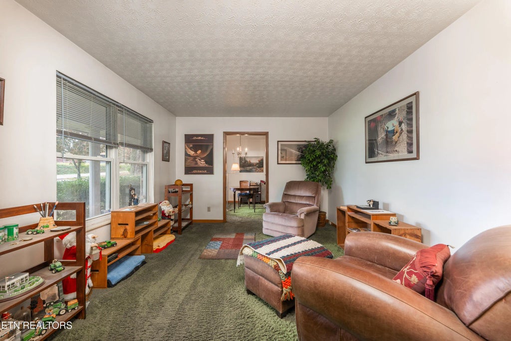 4009 Sevierville Pike, Knoxville