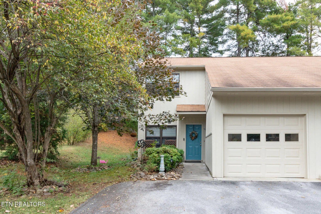 8400 Olde Colony Tr 70, Knoxville