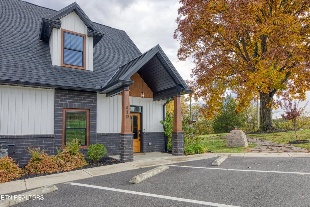 410 Fleeta Williams Way, Sevierville