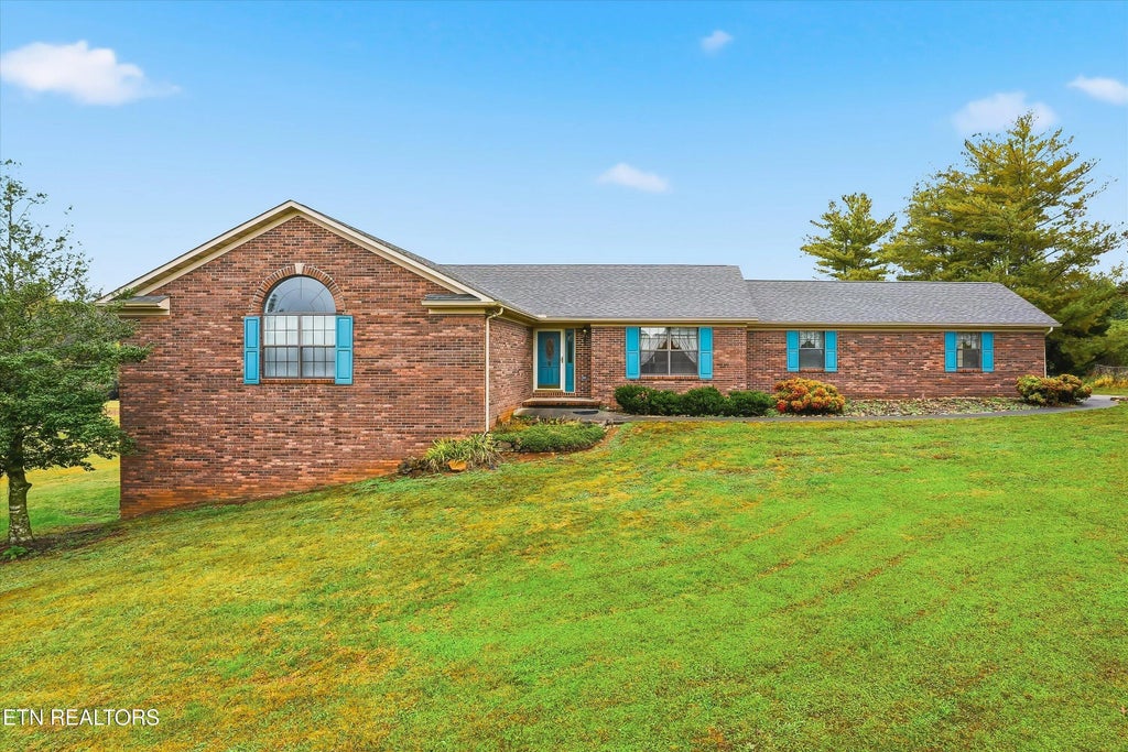 4005 Davis Ford Rd, Maryville
