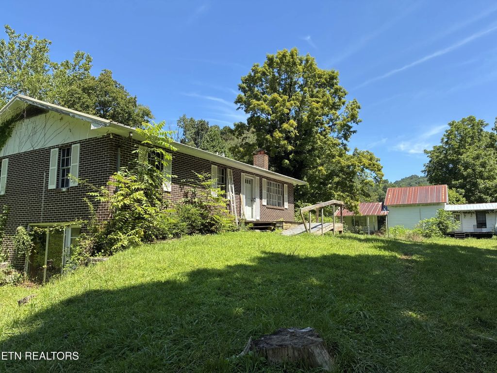 186 Drinnon Lane, Sneedville