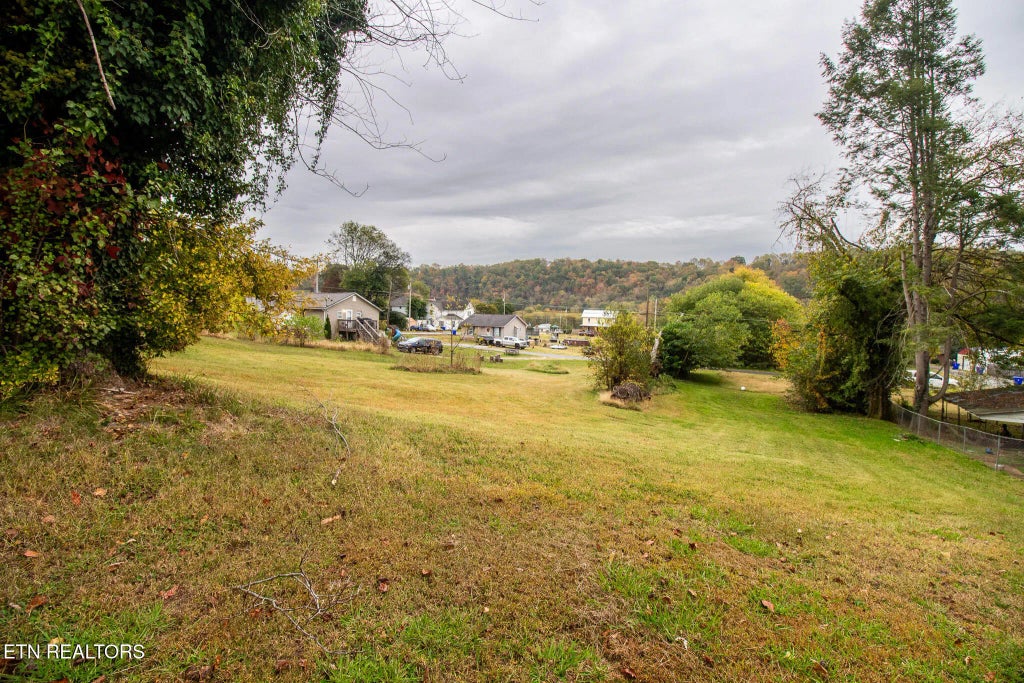 418 Sewanee St, Harriman