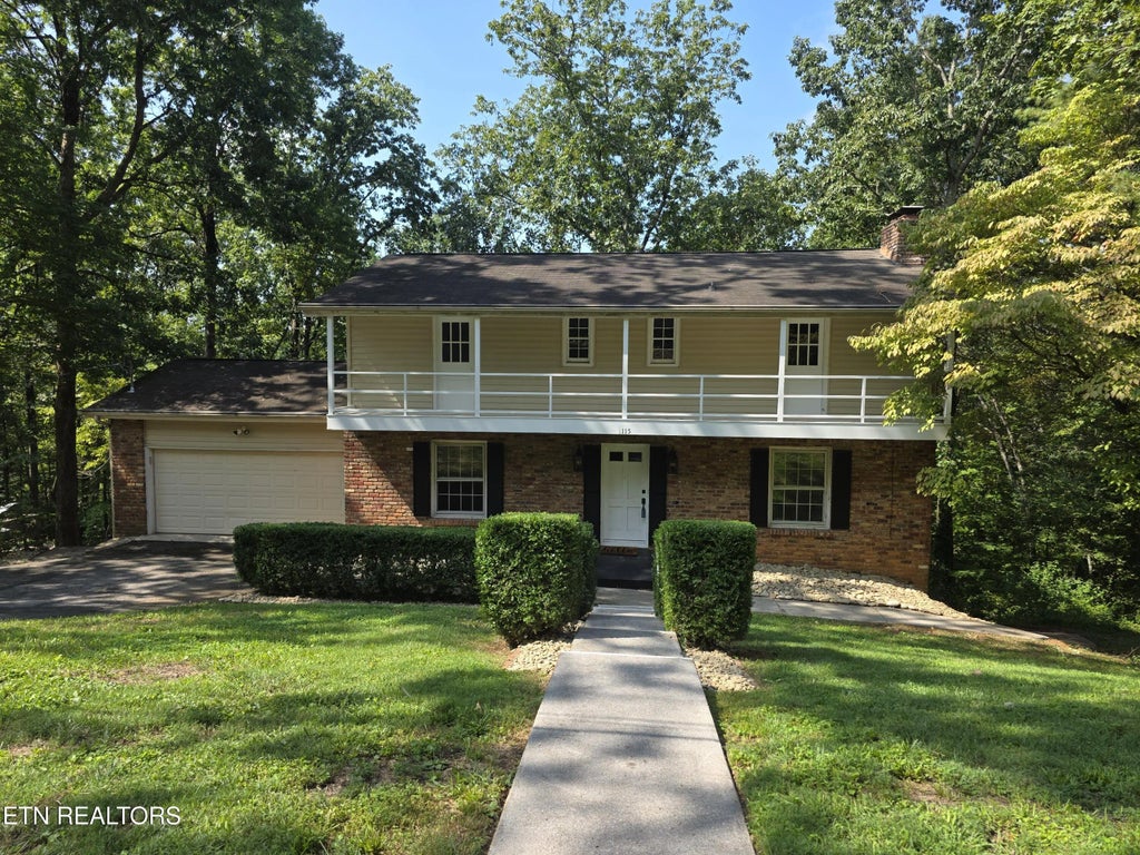 115 Morgan Rd, Oak Ridge