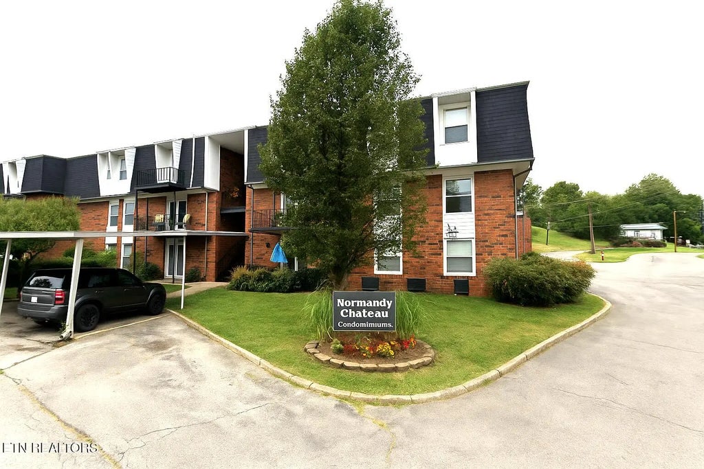1625 Woodrow Drive 407, Knoxville