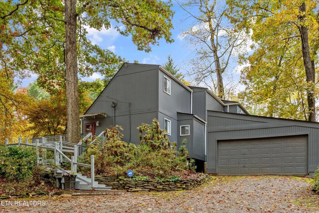 9428 Jim Loy Rd, Strawberry Plains