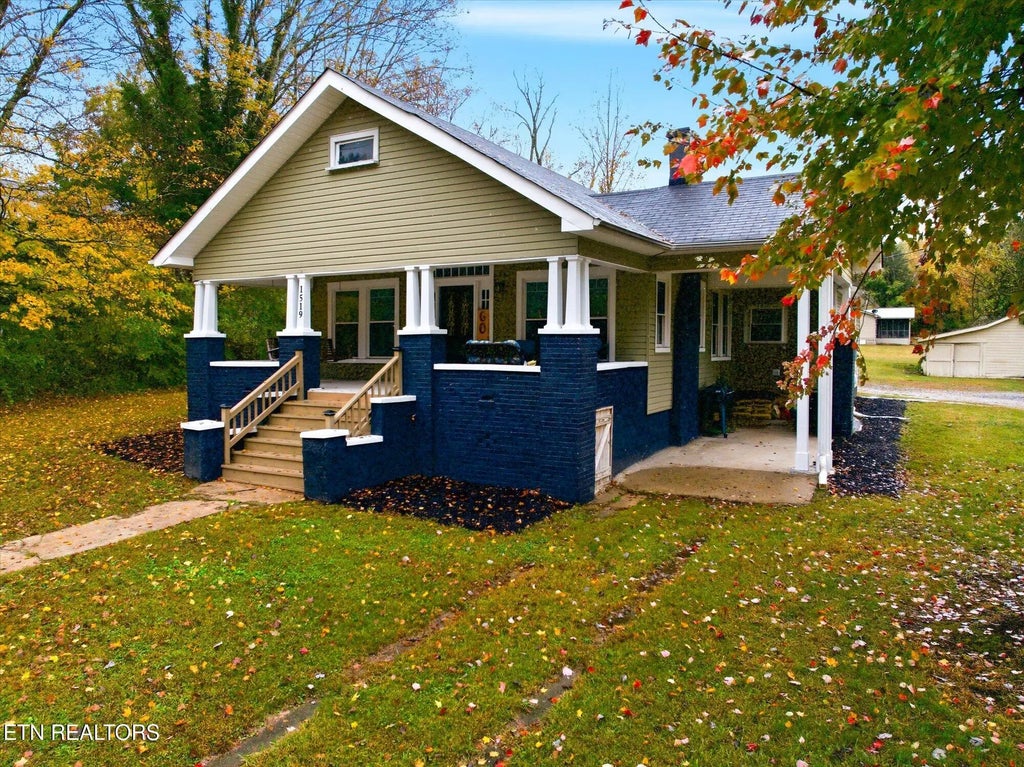 1519 W Madison Ave Ave, Athens