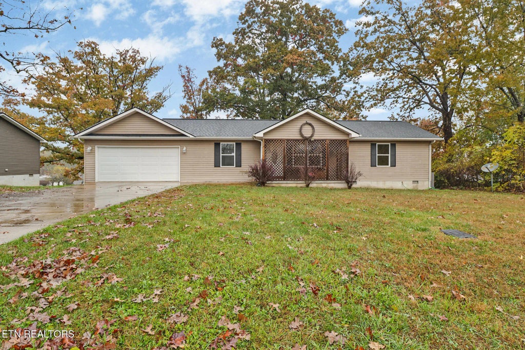 890 Old Lantana Rd, Crossville