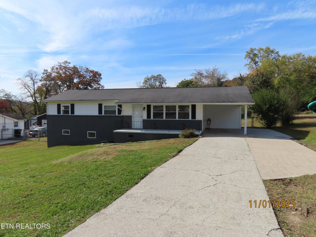 6613 Burbank Circle, Knoxville