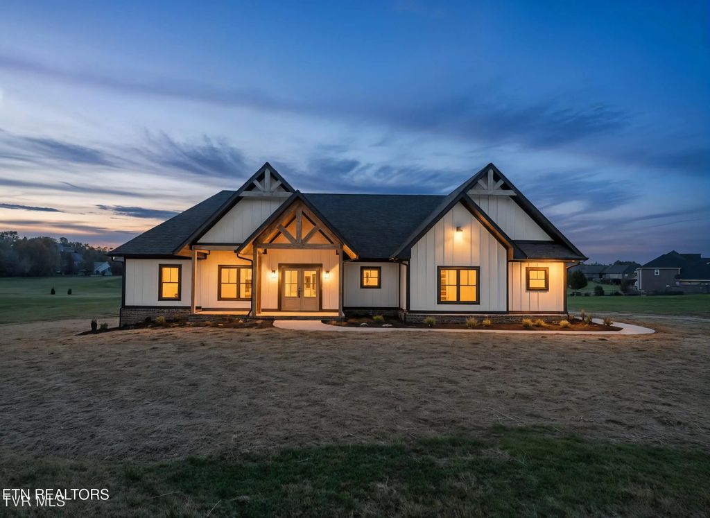 296 Belle Arden Drive, Greeneville