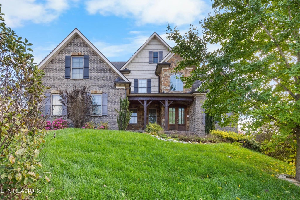 2504 Bridge Valley Lane, Knoxville