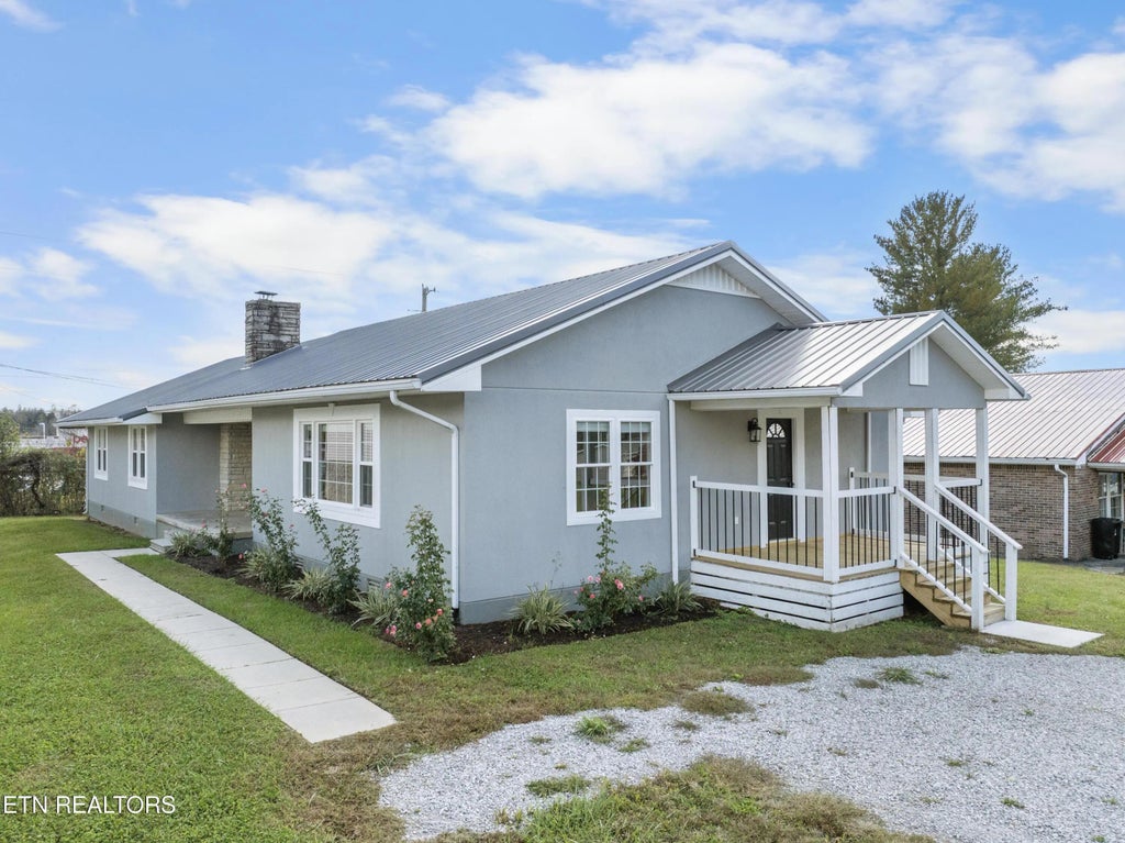 212 Ellison Rd, LaFollette