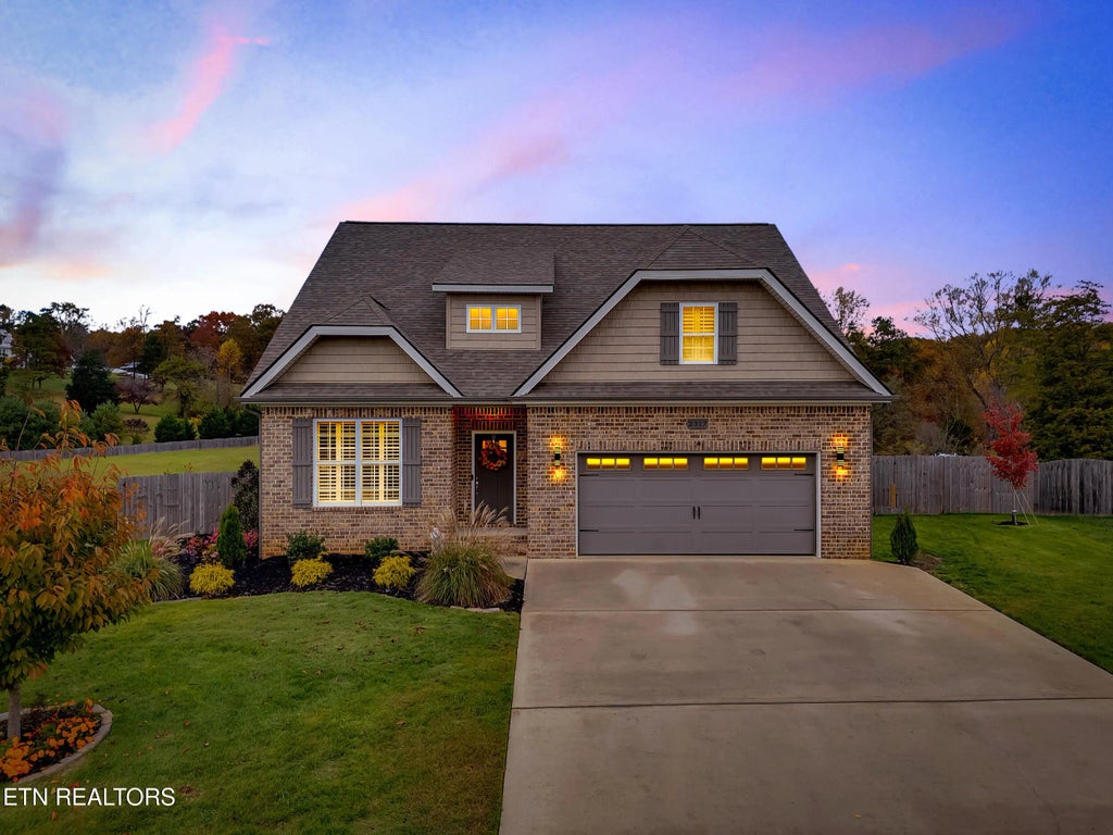 2317 Hickory Crest Lane, Knoxville