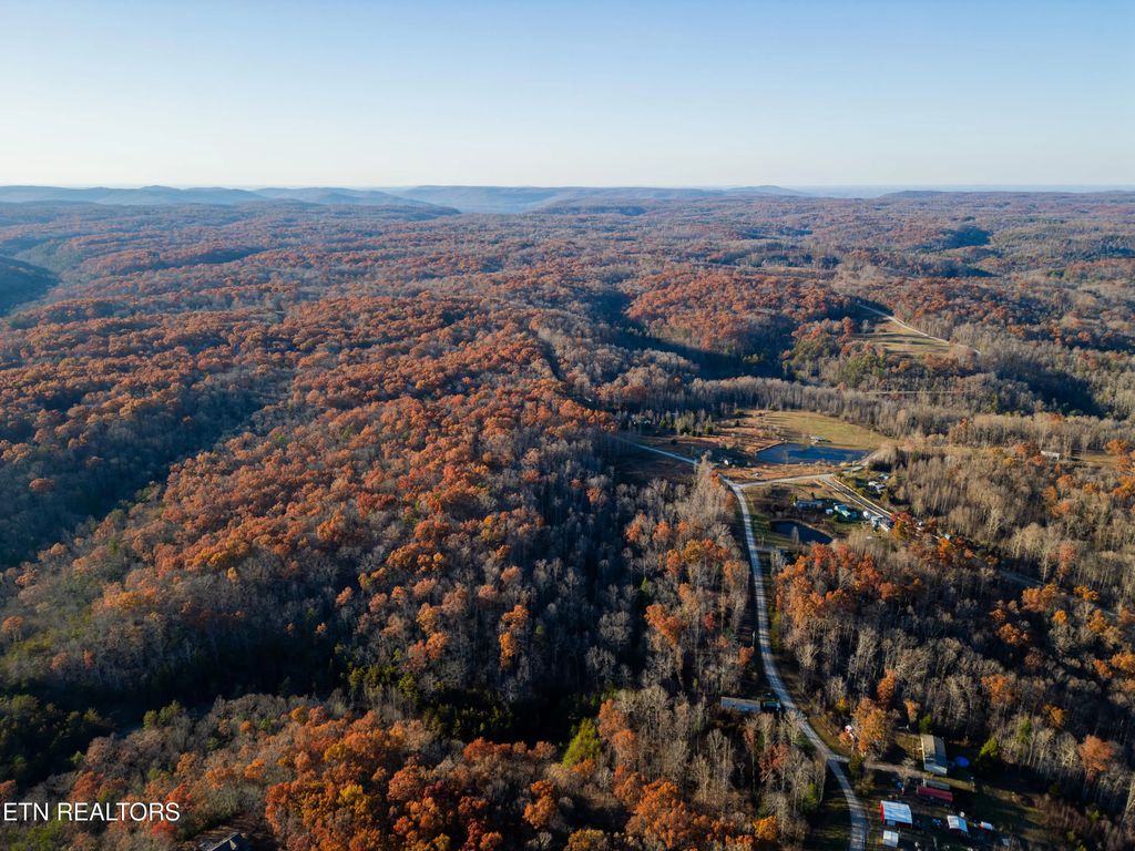 407 Oneida Lane, Wilder