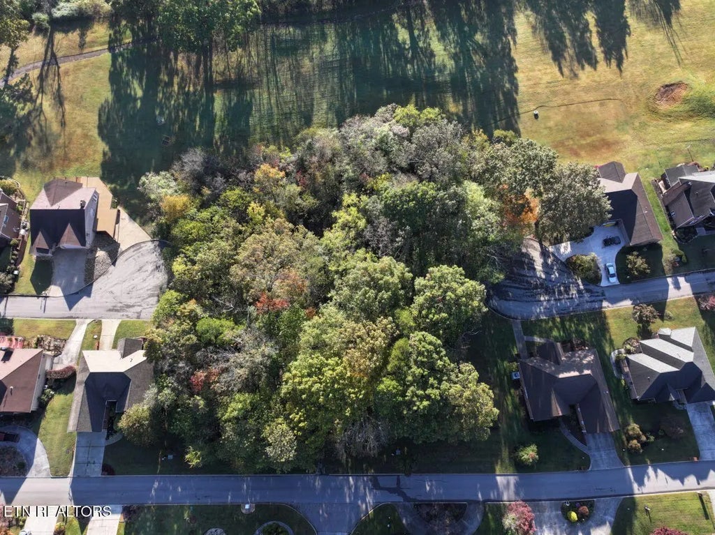 4126 Legends Way, Maryville