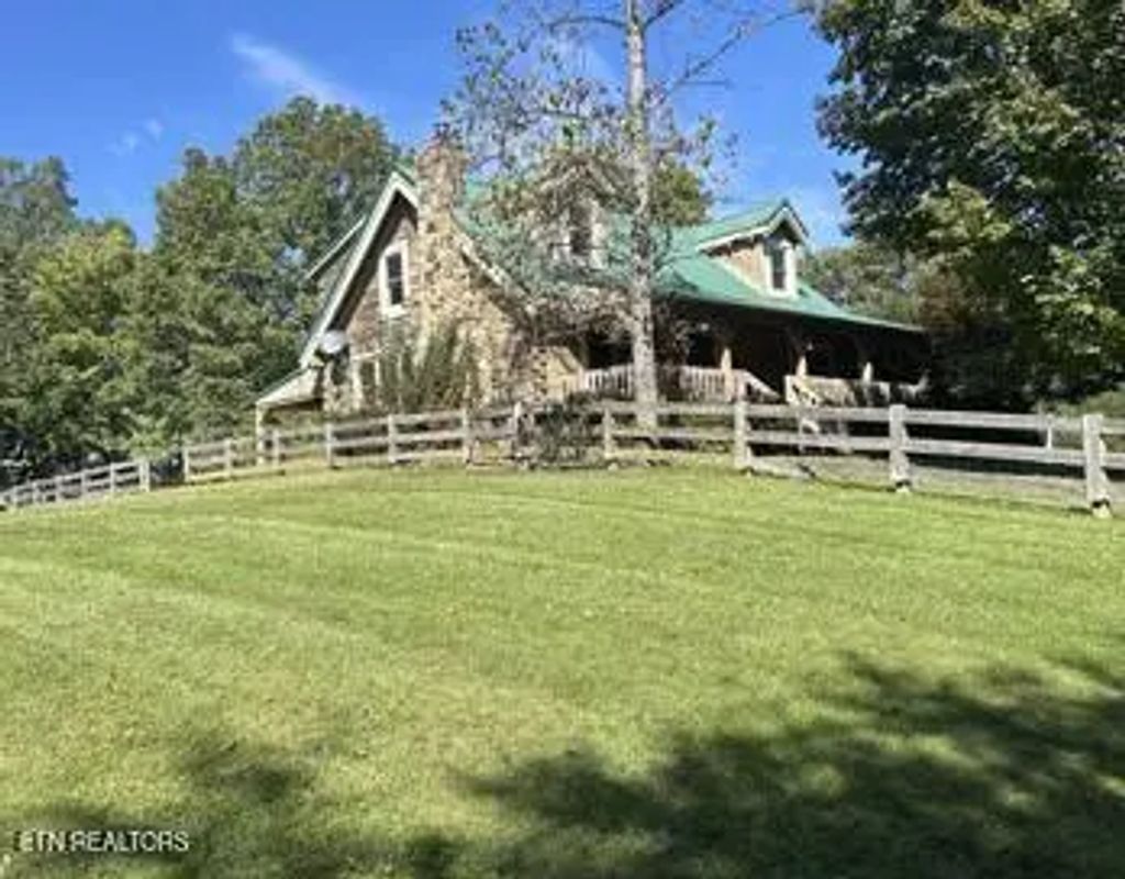 323 Beech Hollow Rd, Harrogate