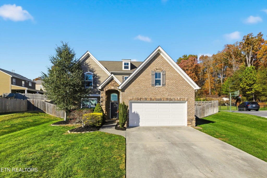 3215 Saddle Path Lane, Knoxville