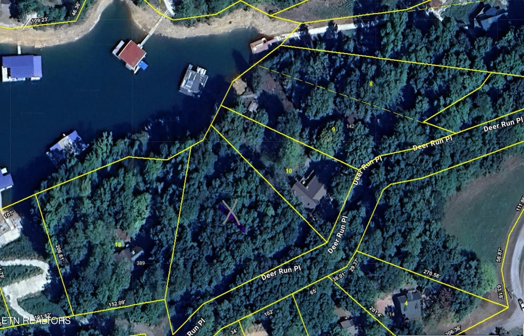 Deer Run Place, LaFollette