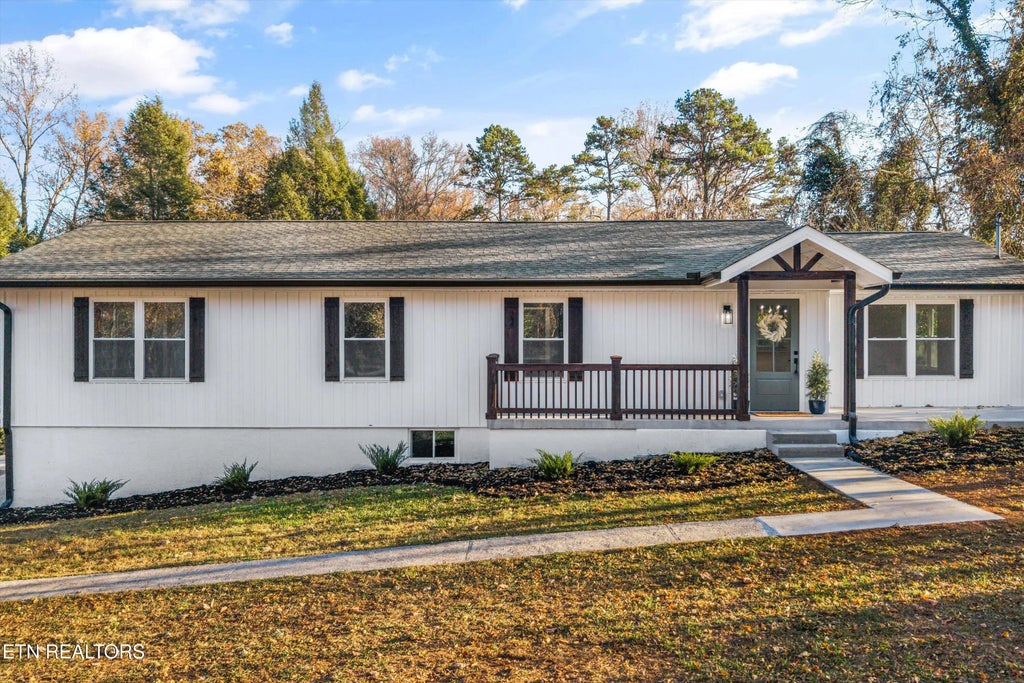 6960 Highway 70, Lenoir City