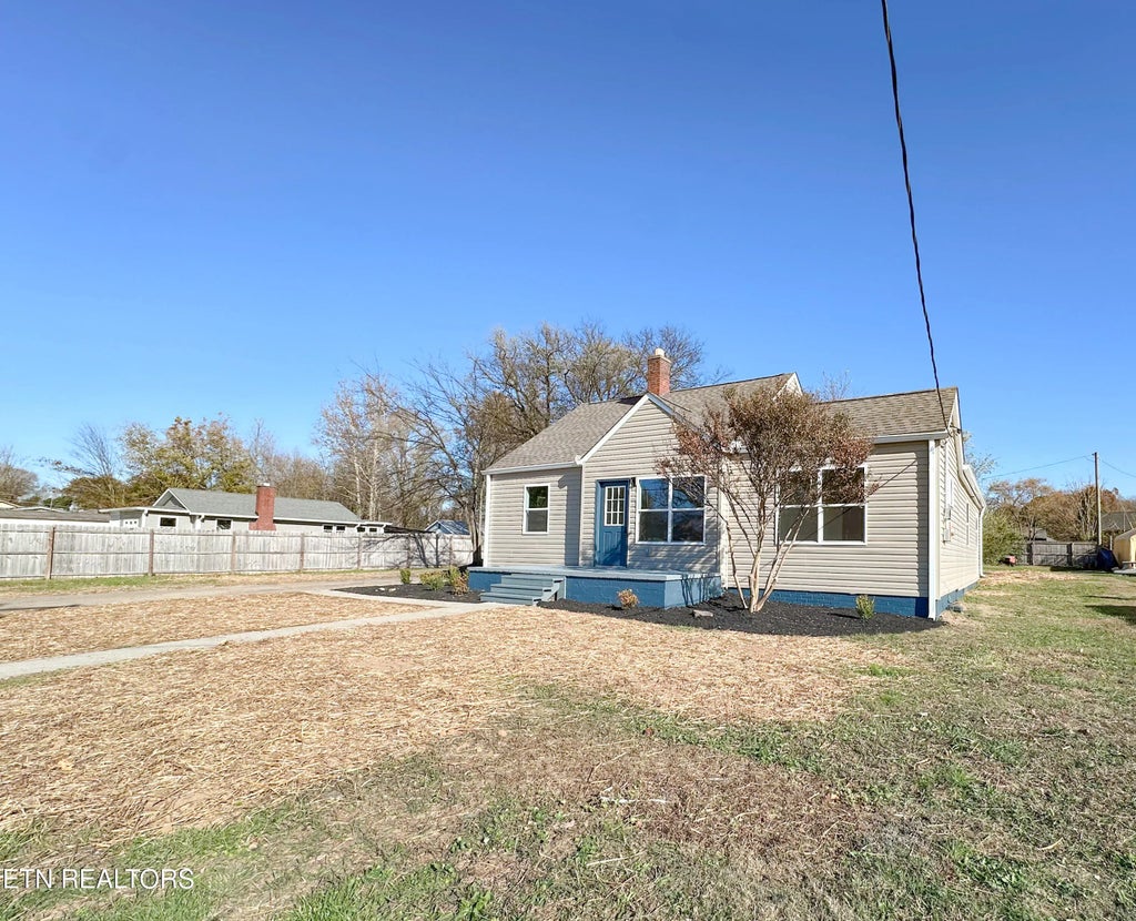 2330 Old Knoxville Pike, Maryville