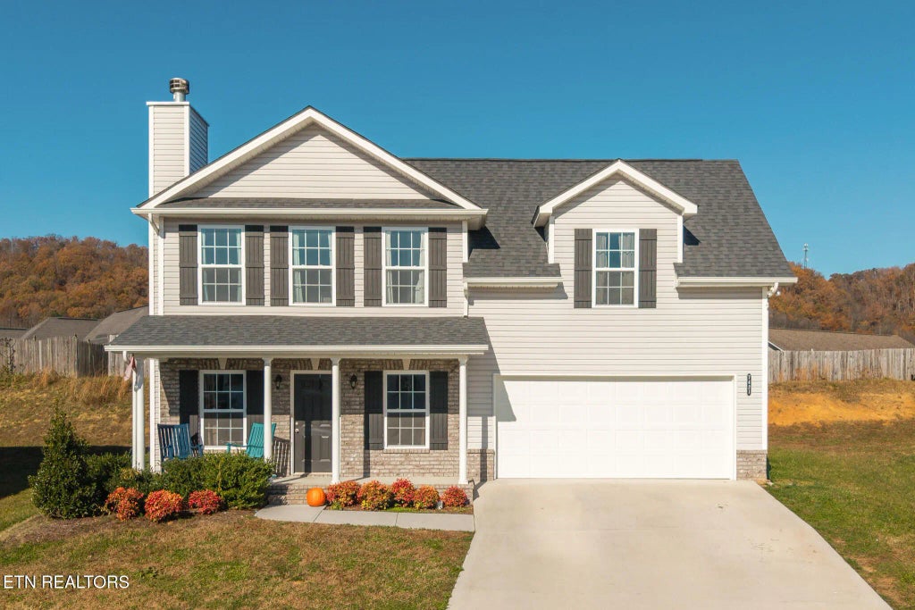 7421 Rose Water Lane, Knoxville