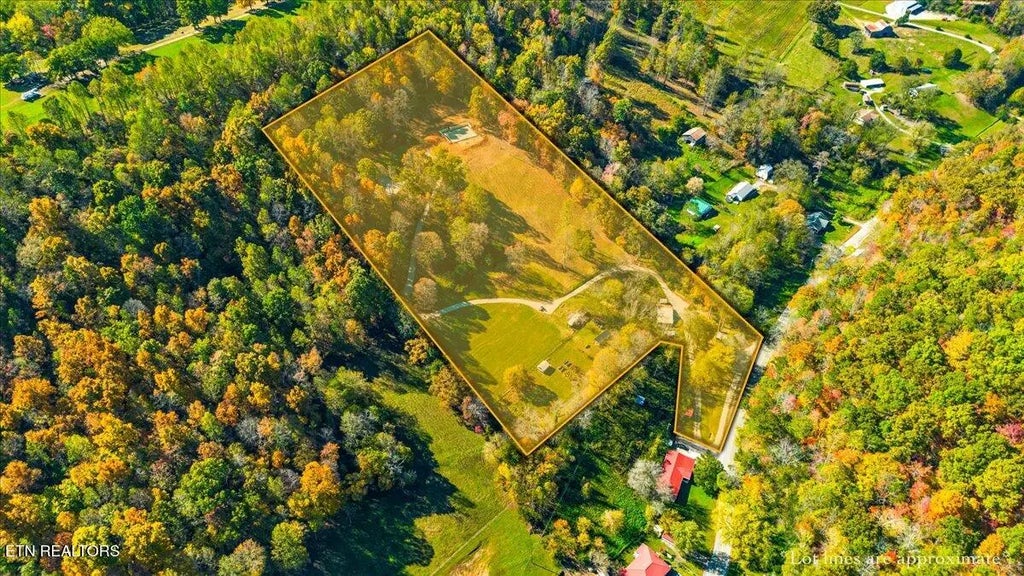 2938 Cedar Creek Rd, LaFollette