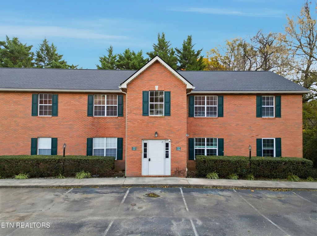 4201 Iona Way, Knoxville