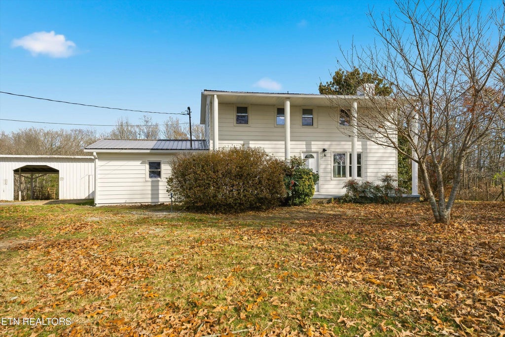 567 Dogwood Rd, Rockwood