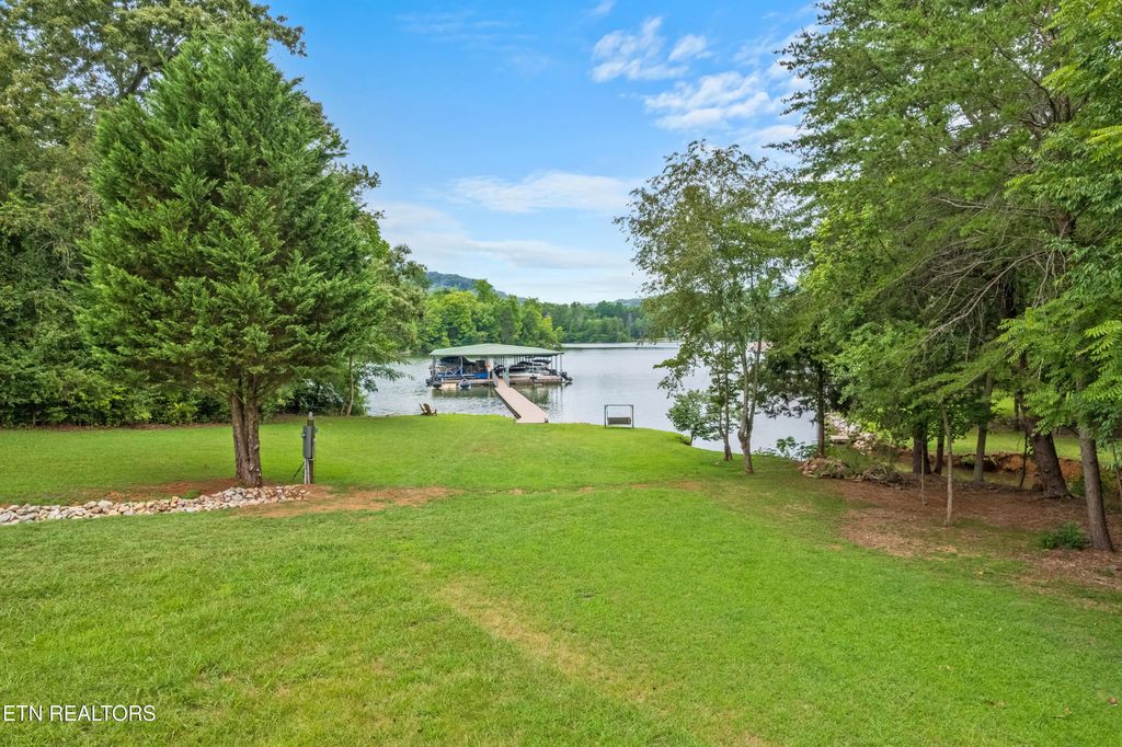 708 Wood Duck Drive, Vonore