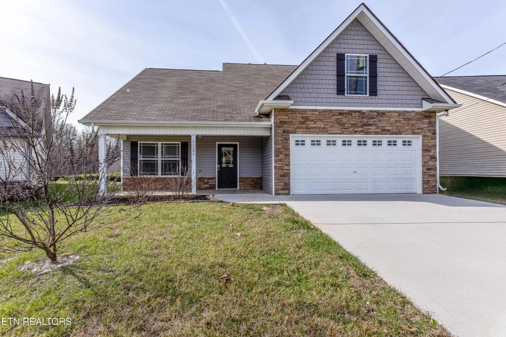 1125 Blackstone View Lane, Knoxville