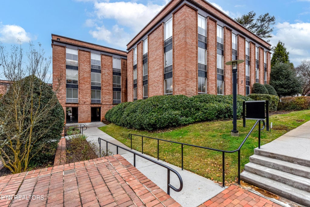 1400 Kenesaw Ave 23g, Knoxville