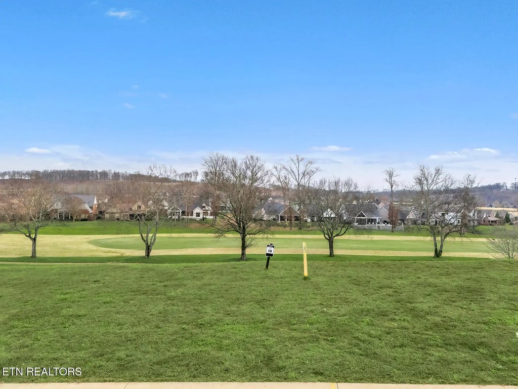 511 Mockingbird Lane, Loudon