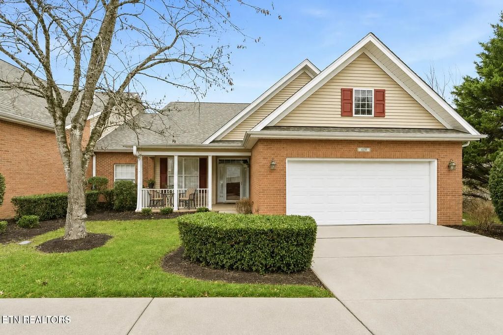 119 Devanshire Court, Oak Ridge