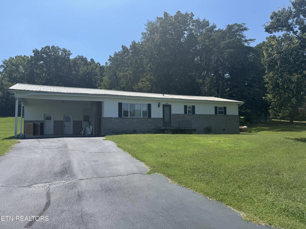 520 Hopewell Rd, Maryville